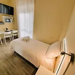 Ξενοδοχείο με διαμερίσματα La Corte Del Maggiore 3*
