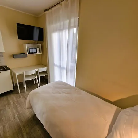 La Corte Del Maggiore Aparthotel