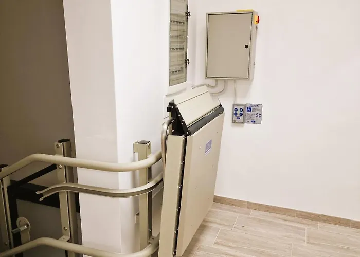 Aparthotel La Corte Del Maggiore 3*