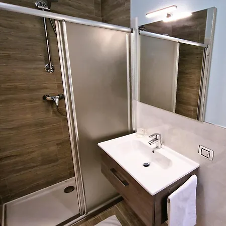 Lejlighedshotel La Corte Del Maggiore 3*