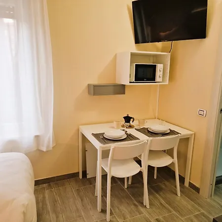 Aparthotel La Corte Del Maggiore 3*