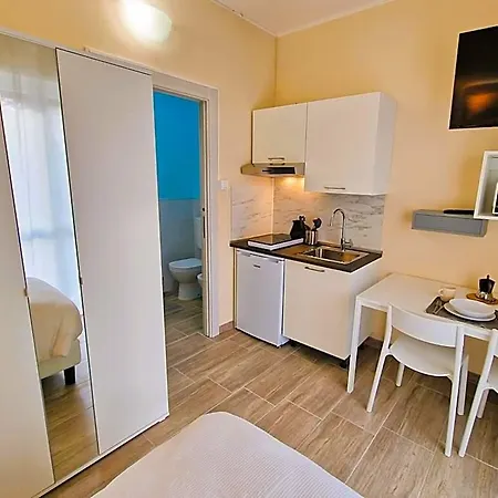 La Corte Del Maggiore Aparthotel 3*